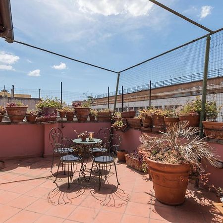 Colosseo Stylish Penthouse روما المظهر الخارجي الصورة
